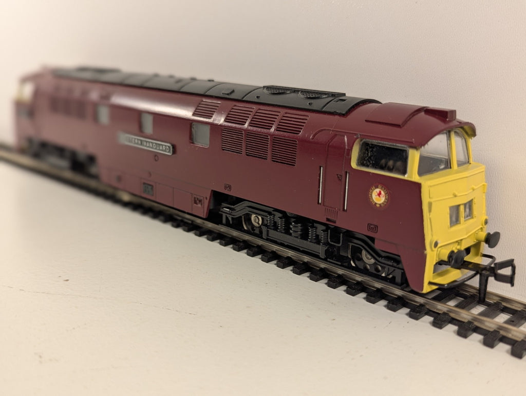 Trix/Liliput OO Gauge BR Class 52 D1038 “Western Sovereign” Maroon
