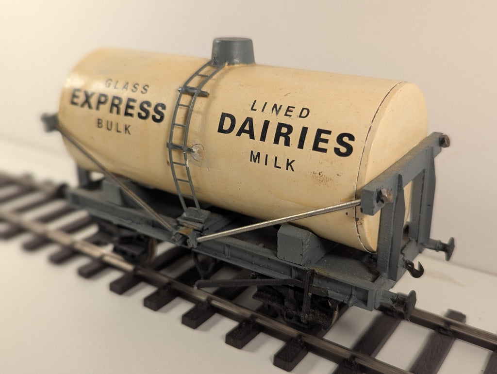Kitbuilt O Gauge Glass Express Bulk Lined Dairies Milk Tanker