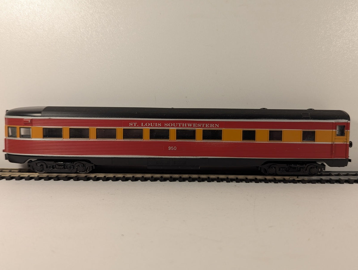 Athearn HO Scale Streamlined Observation Car Passenger Coach 950