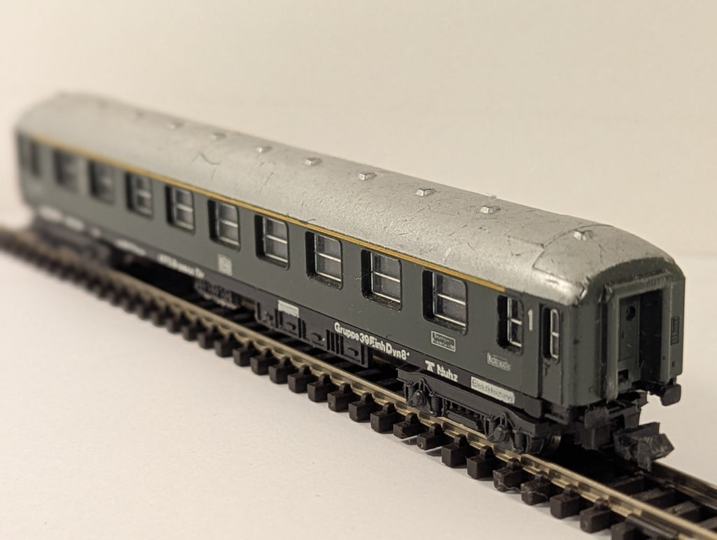 Lima N Gauge Passenger Coach