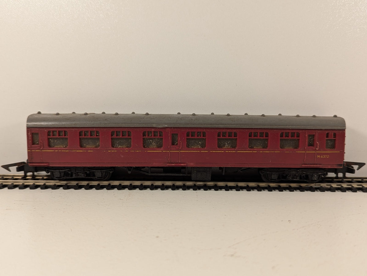 Jouef HO Gauge BR Mk1 Maroon Passenger Coach