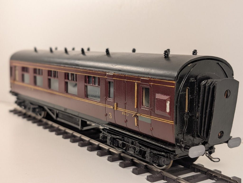 Leeds Company O Gauge Kitbuilt LMS Maroon 3rd Brake Coach 8512