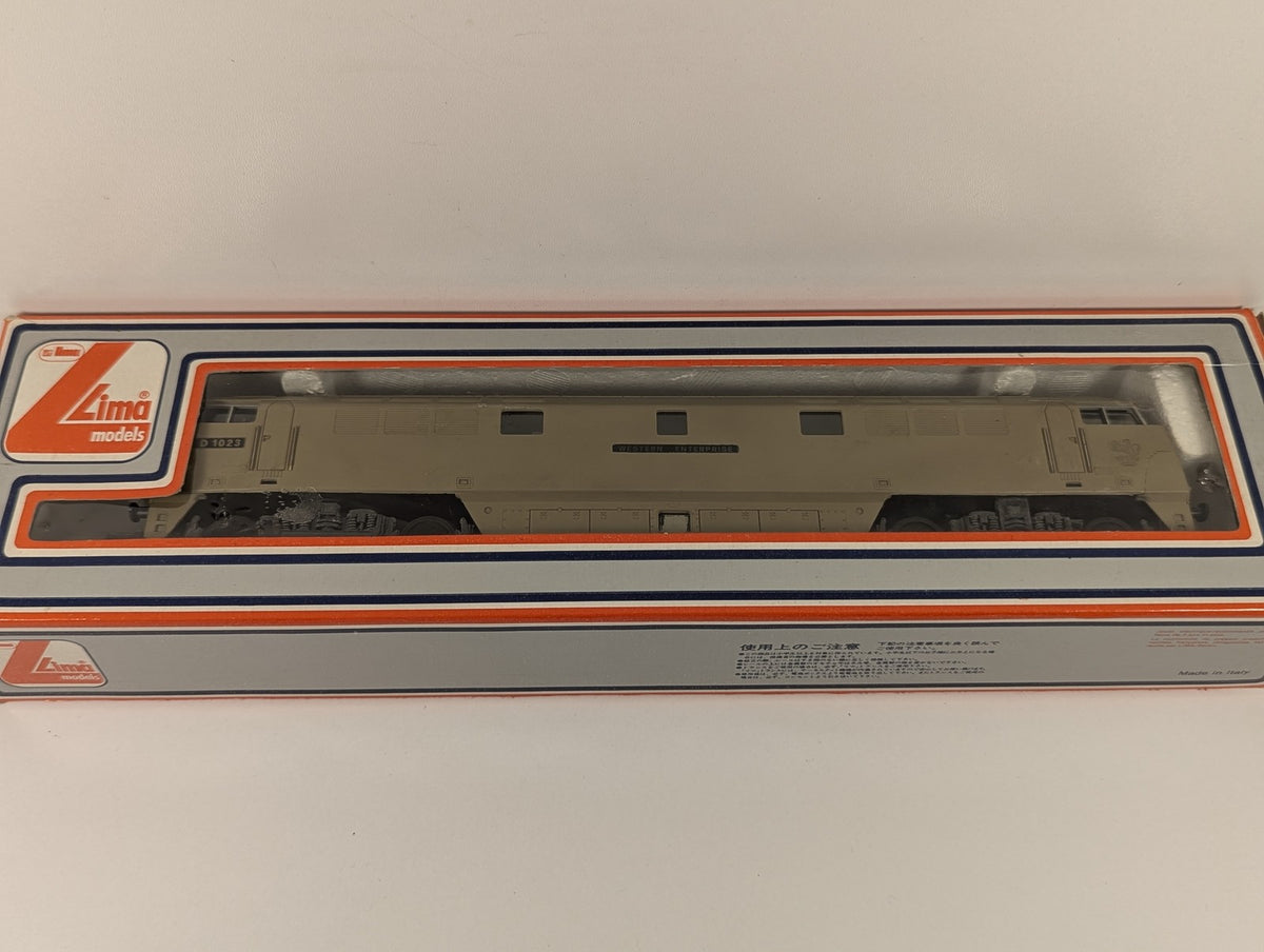 Lima OO Gauge Class 52 Western Enterprise Diesel Locomotive D 1023 Desert Sand