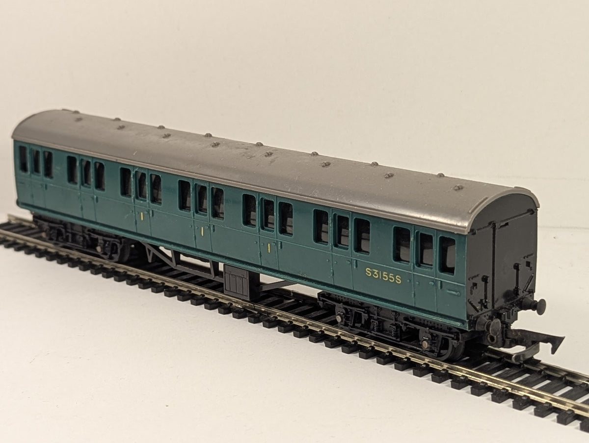 Tri-ang OO Gauge Southern Region Composite Coach Passenger Coach S3155S