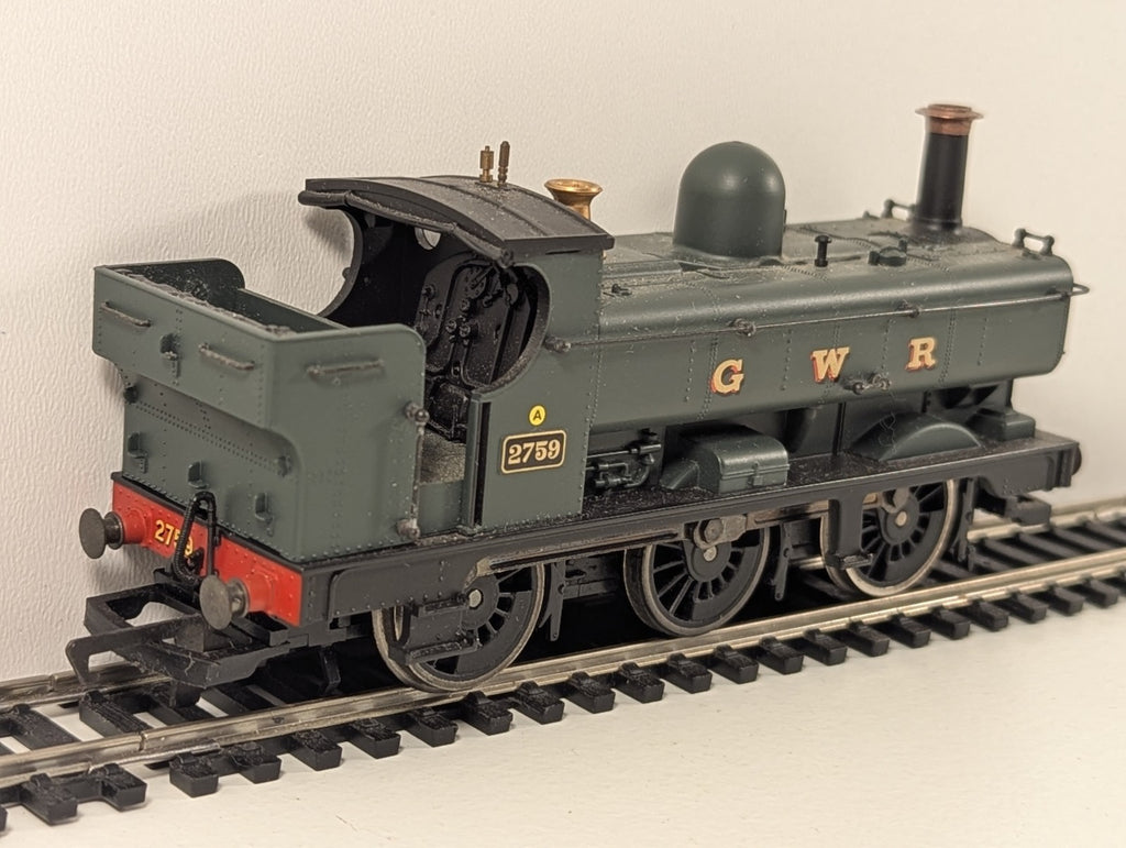 Hornby OO Gauge 2729 0-6-0PT Pannier Tank – Open Cab