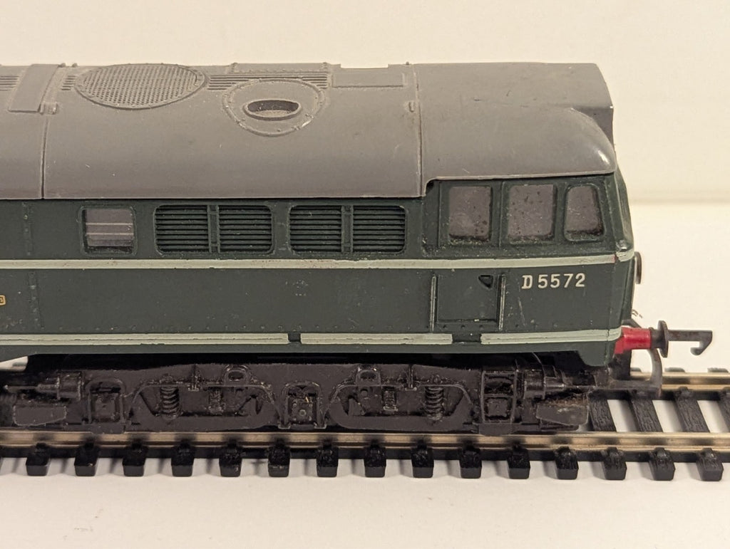Tri-ang R357 Class 31 Diesel Locomotive BR Green OO Gauge - Spares/Repairs