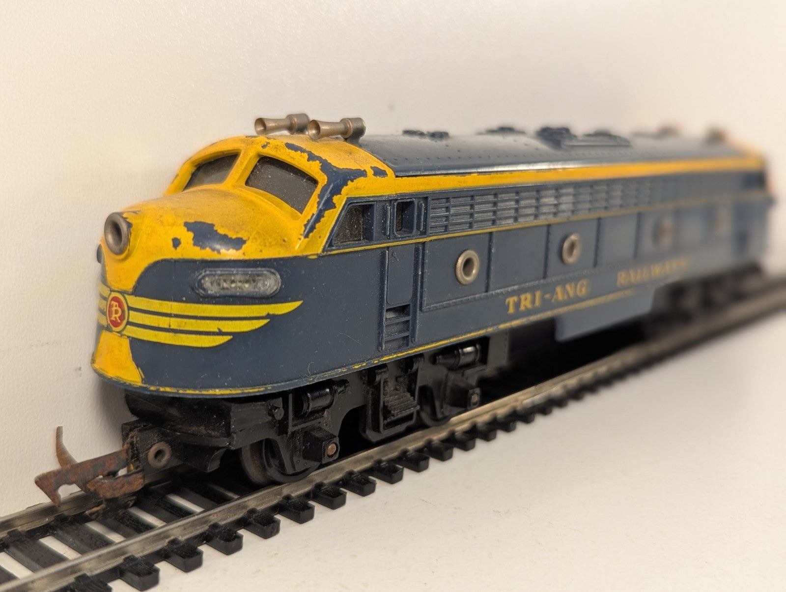 Tri-ang Railways R159 OO Gauge Transcontinental Diesel Locomotive - Dummy Unit