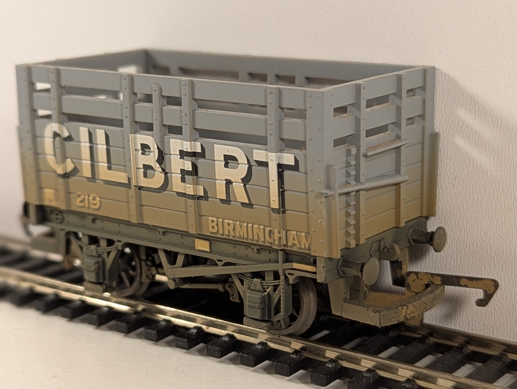 Hornby R6151 ‘Cilbert’ Coke Wagon – Numbers 219