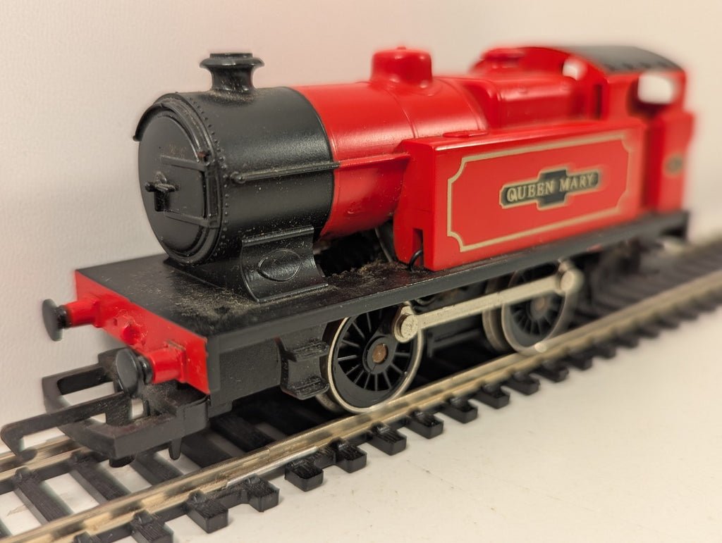 Hornby OO Gauge R863 Class D 0-4-0T “Queen Mary” No.43 Industrial Tank Loco