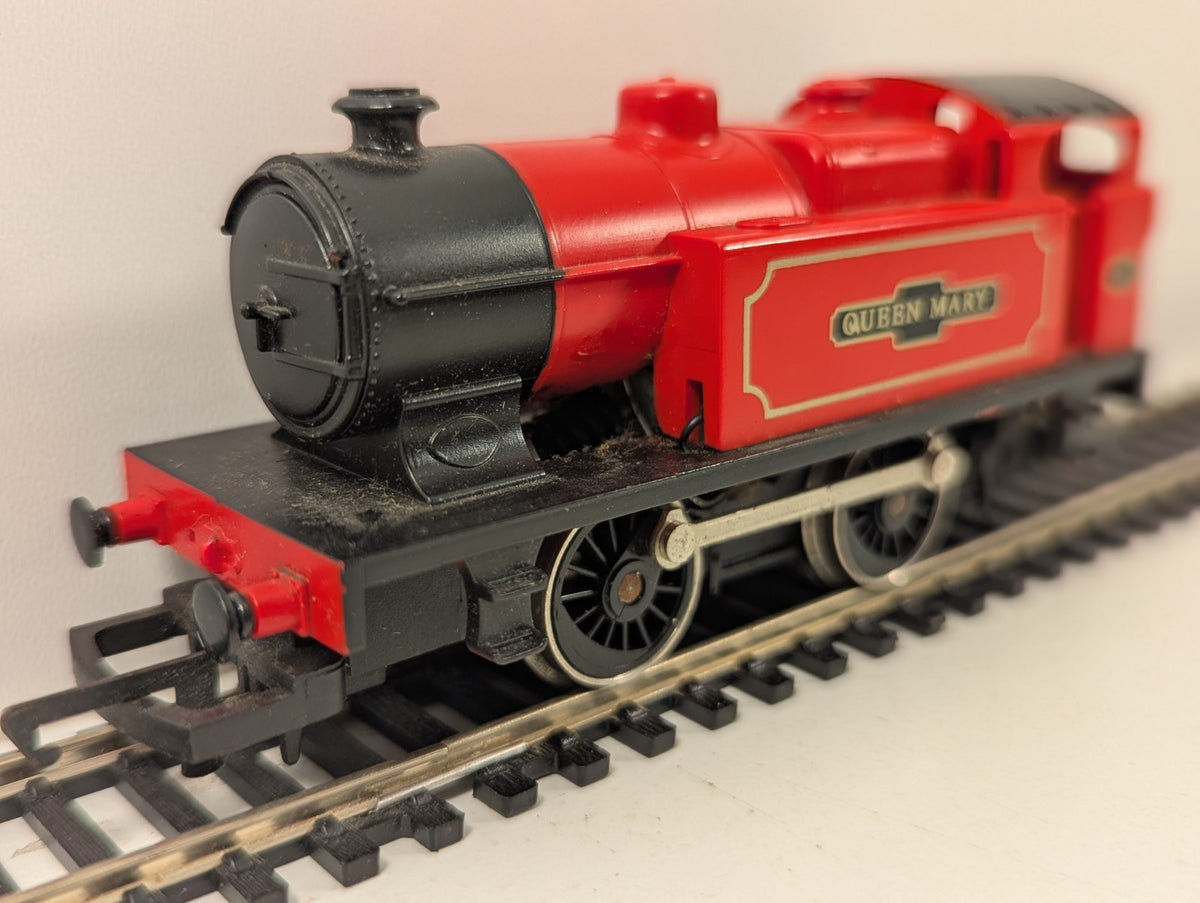 Hornby OO Gauge R863 Class D 0-4-0T “Queen Mary” No.43 Industrial Tank Loco