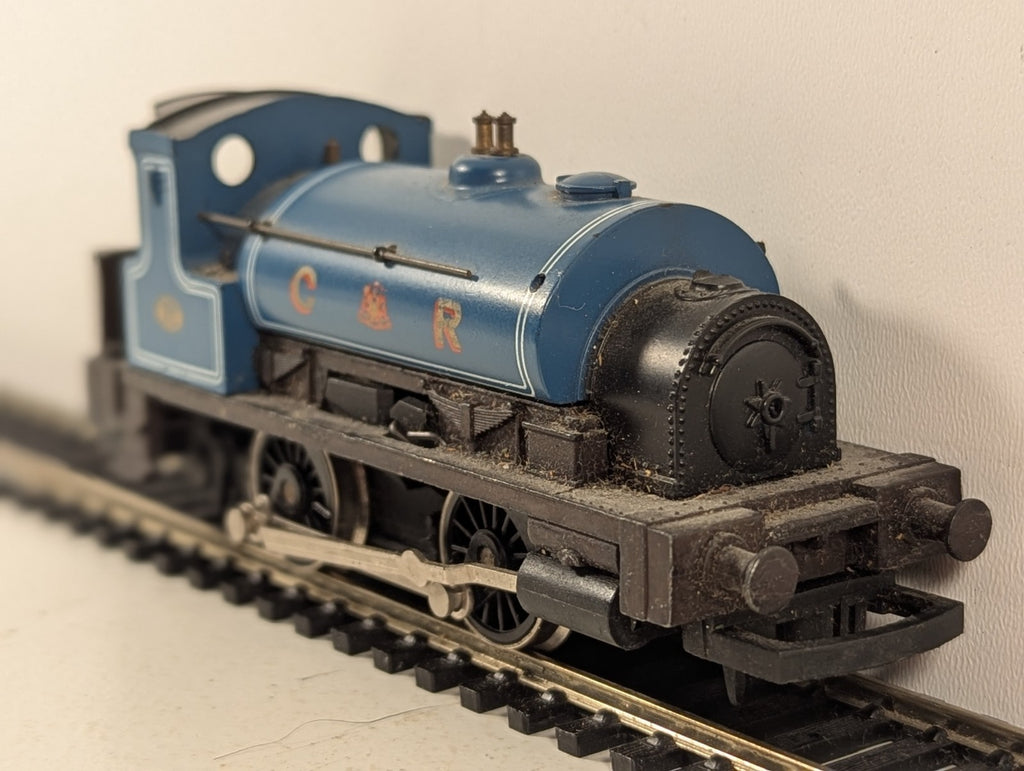 Hornby OO Gauge Caledonian Railway 0-4-0ST Pug Steam Locomotive 270