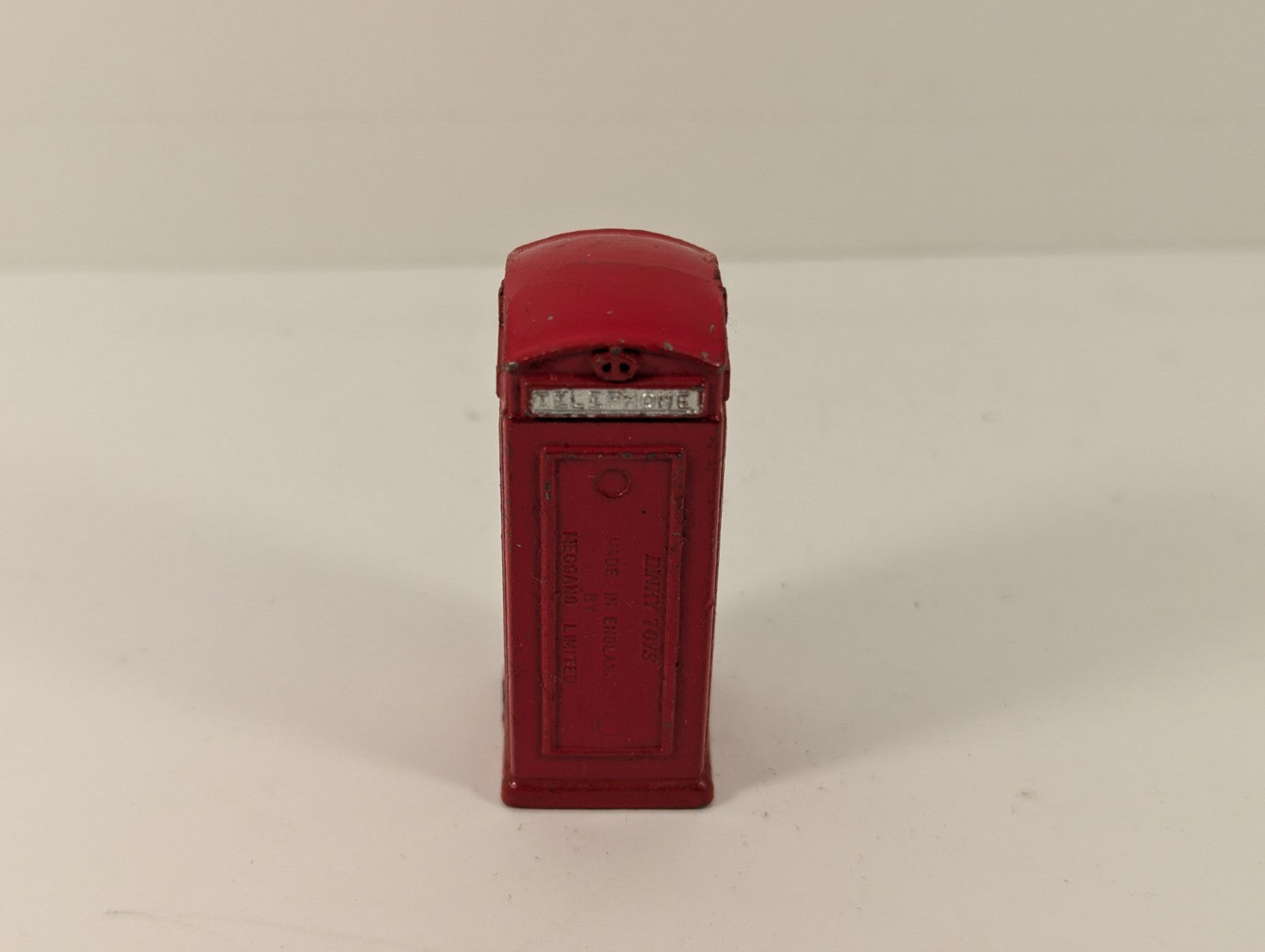 Dinky Toys 1:48 Scale Die-Cast REC Telephone Box