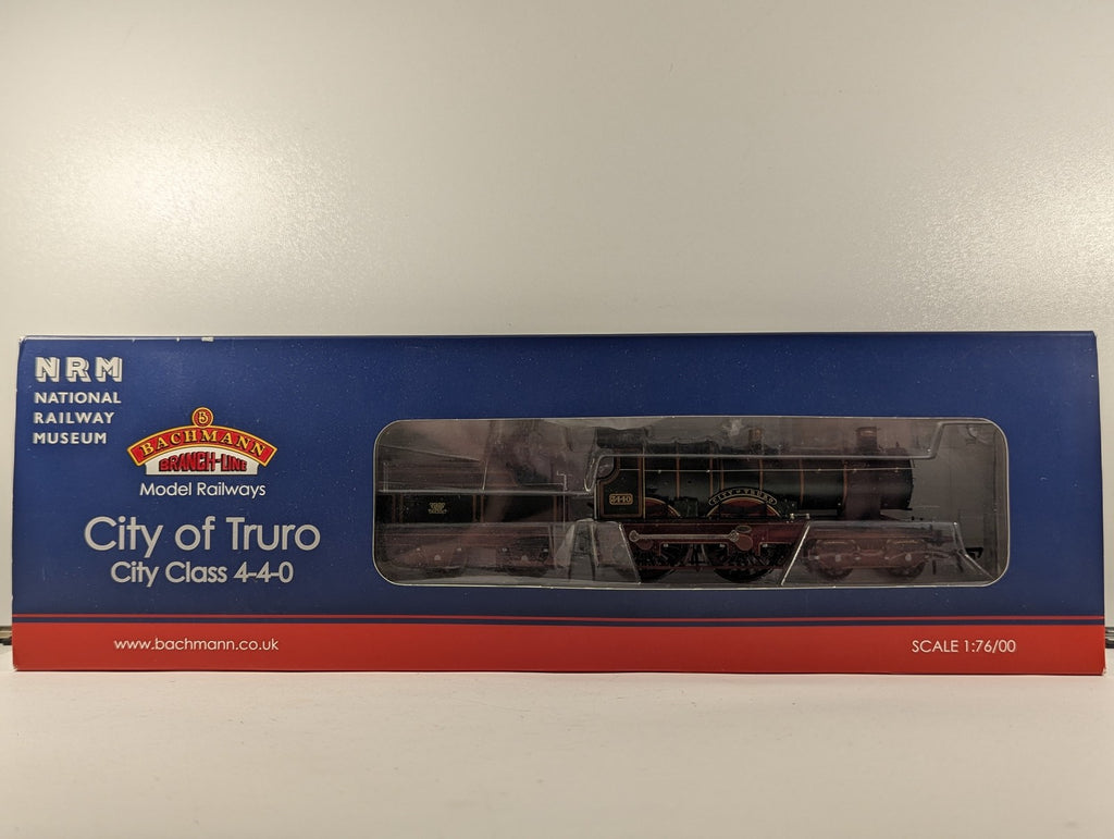 Bachmann OO Gauge City Class 4-4-0 'City of Truro' Steam Locomotive 3440