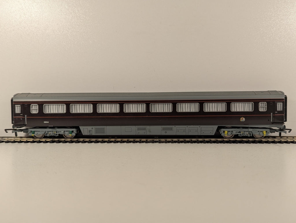 Hornby OO Gauge HRH The Duke of Edinburgh's Saloon Passenger Coach 2904