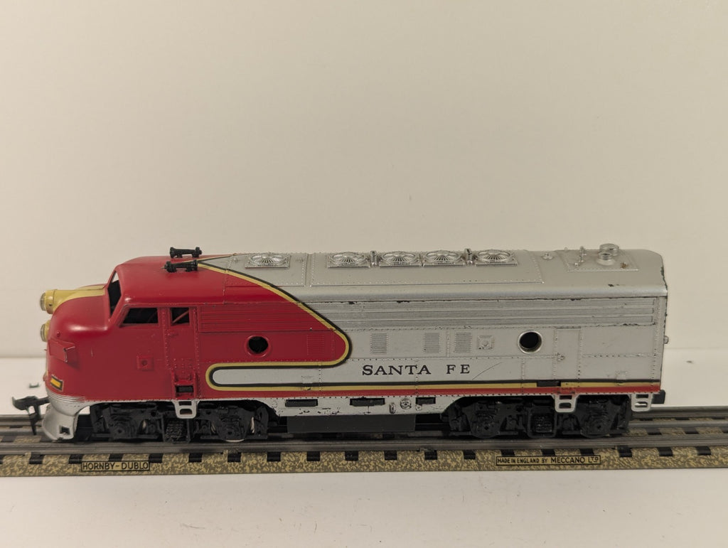 Tyco HO Scale Santa Fe F7A Diesel Spares/Repair