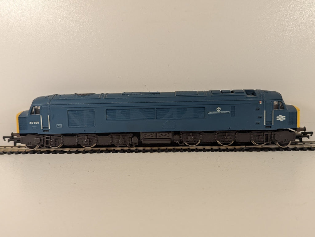 Mainline Railways 37-051 BR Class 45 "Peak" Diesel Locomotive OO Gauge - Boxed