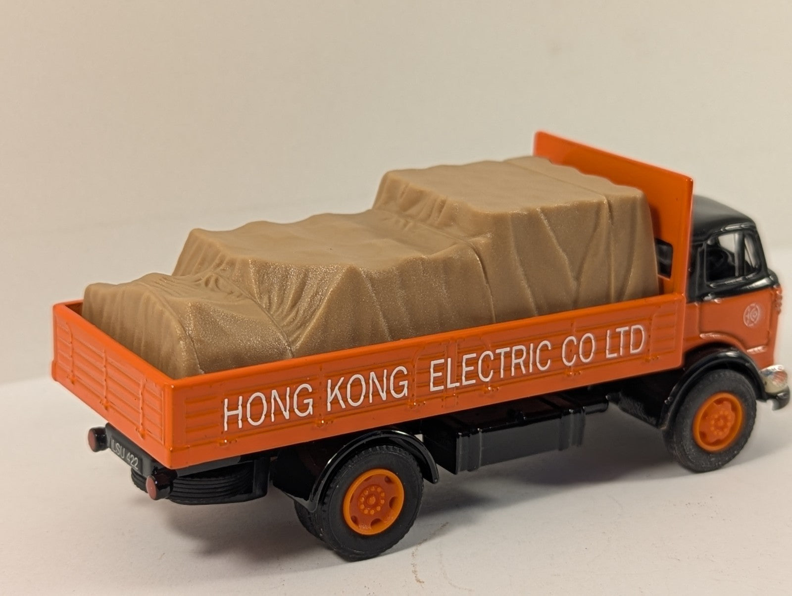 Vanguards VA16007 1:64 Scale Commer Dropside Hong Kong Electrical