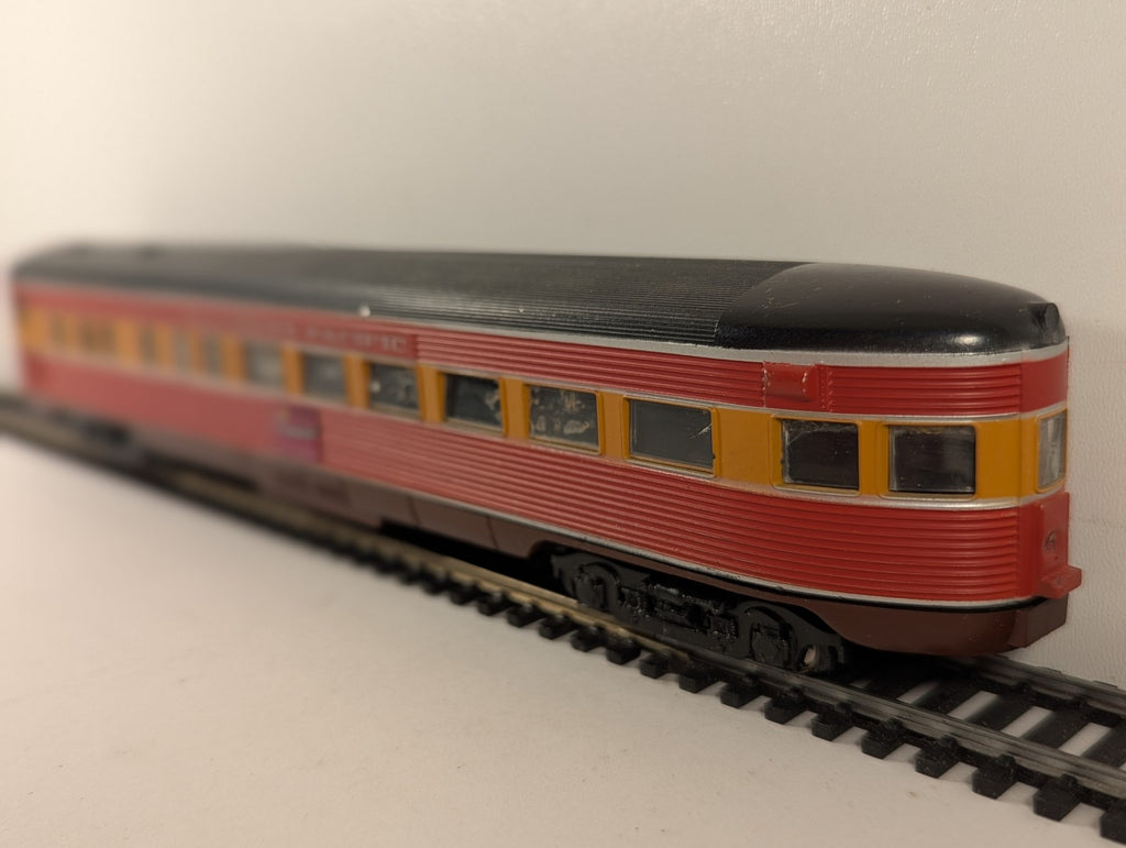 Athearn HO Scale Streamlined Observation Car Passenger Coach SP-2954