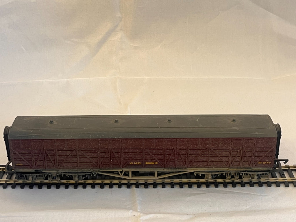 Mainline GWR Siphon G Milk Wagon Weathered