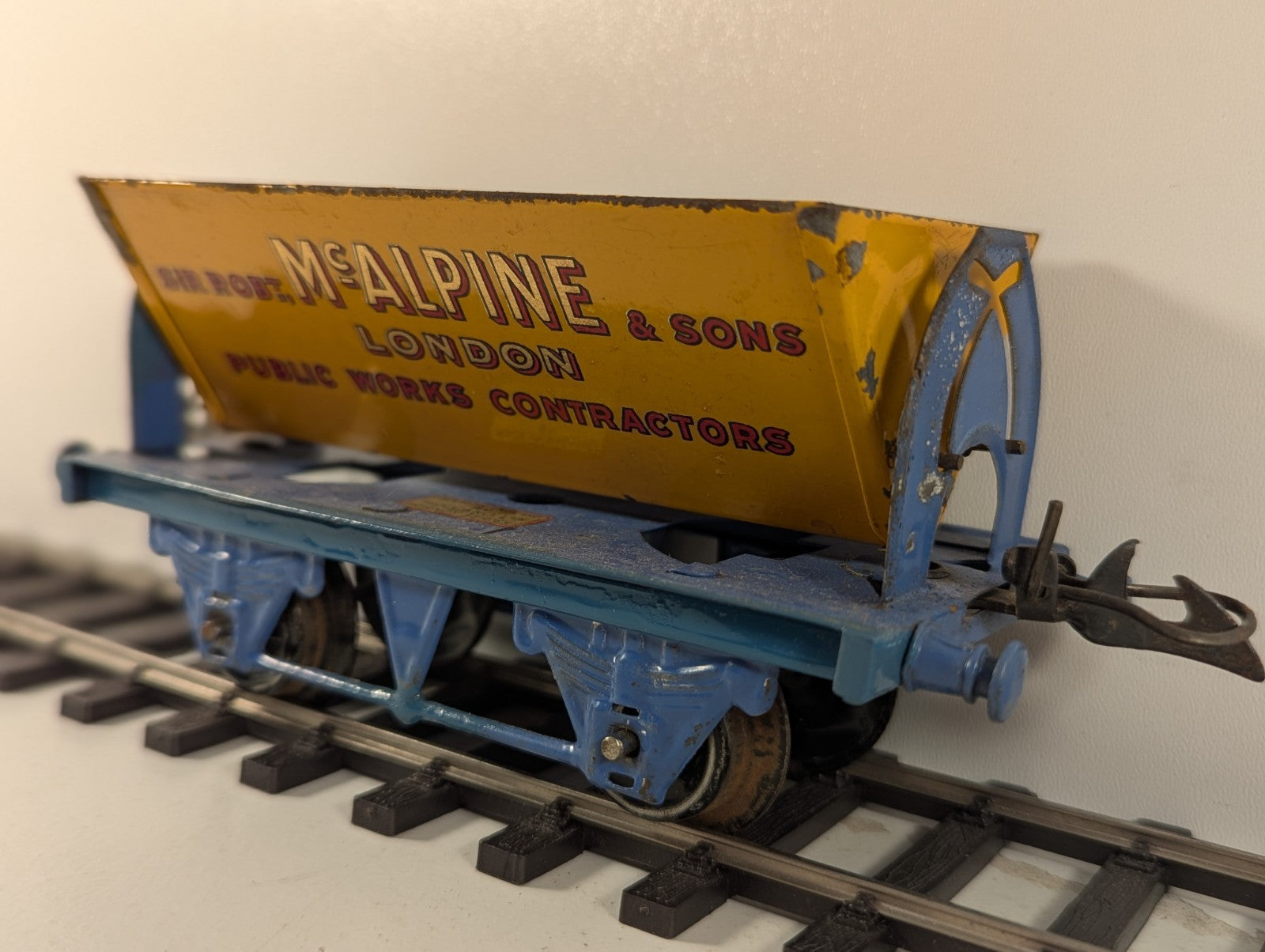 Hornby O Gauge McAlpine & Sons Side Tipping Wagon