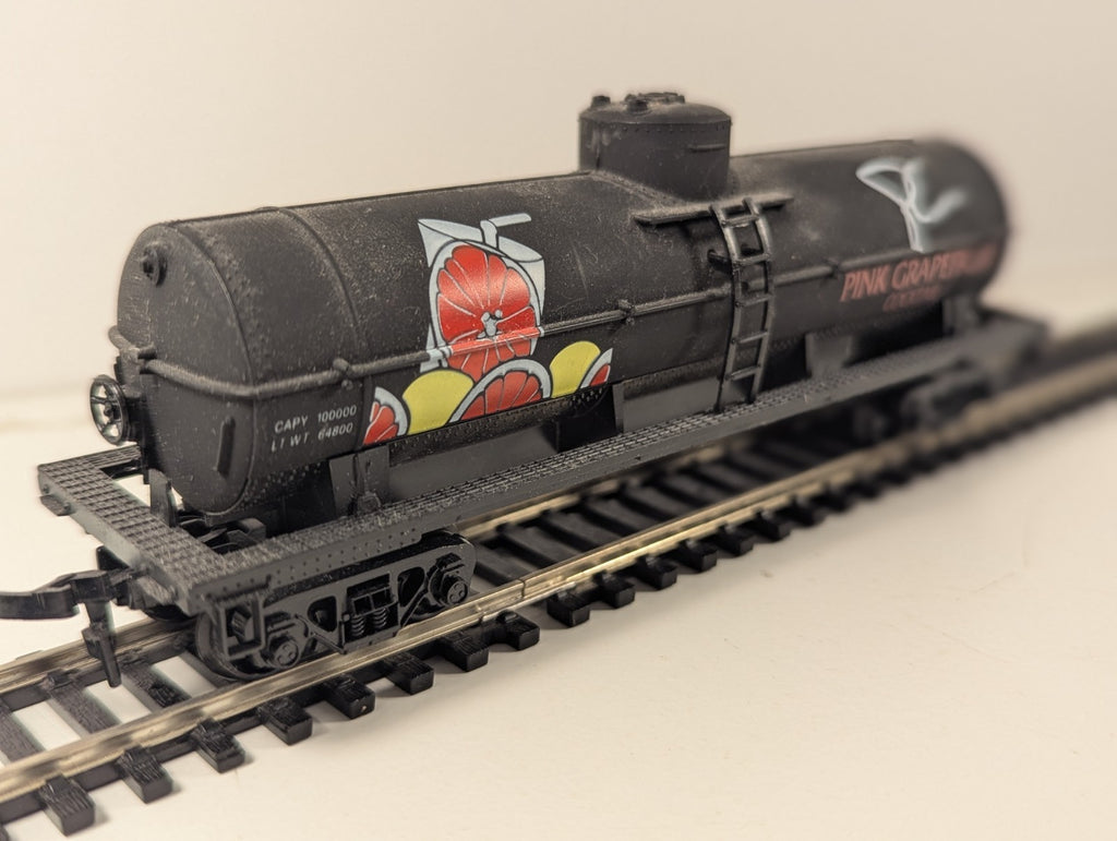 Model Power HO Scale Coca-Cola / Diet Coke Tank Wagon