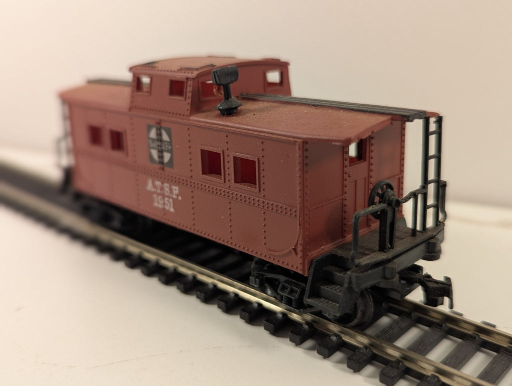 Life-Like HO Santa Fe Caboose ATSF 1951