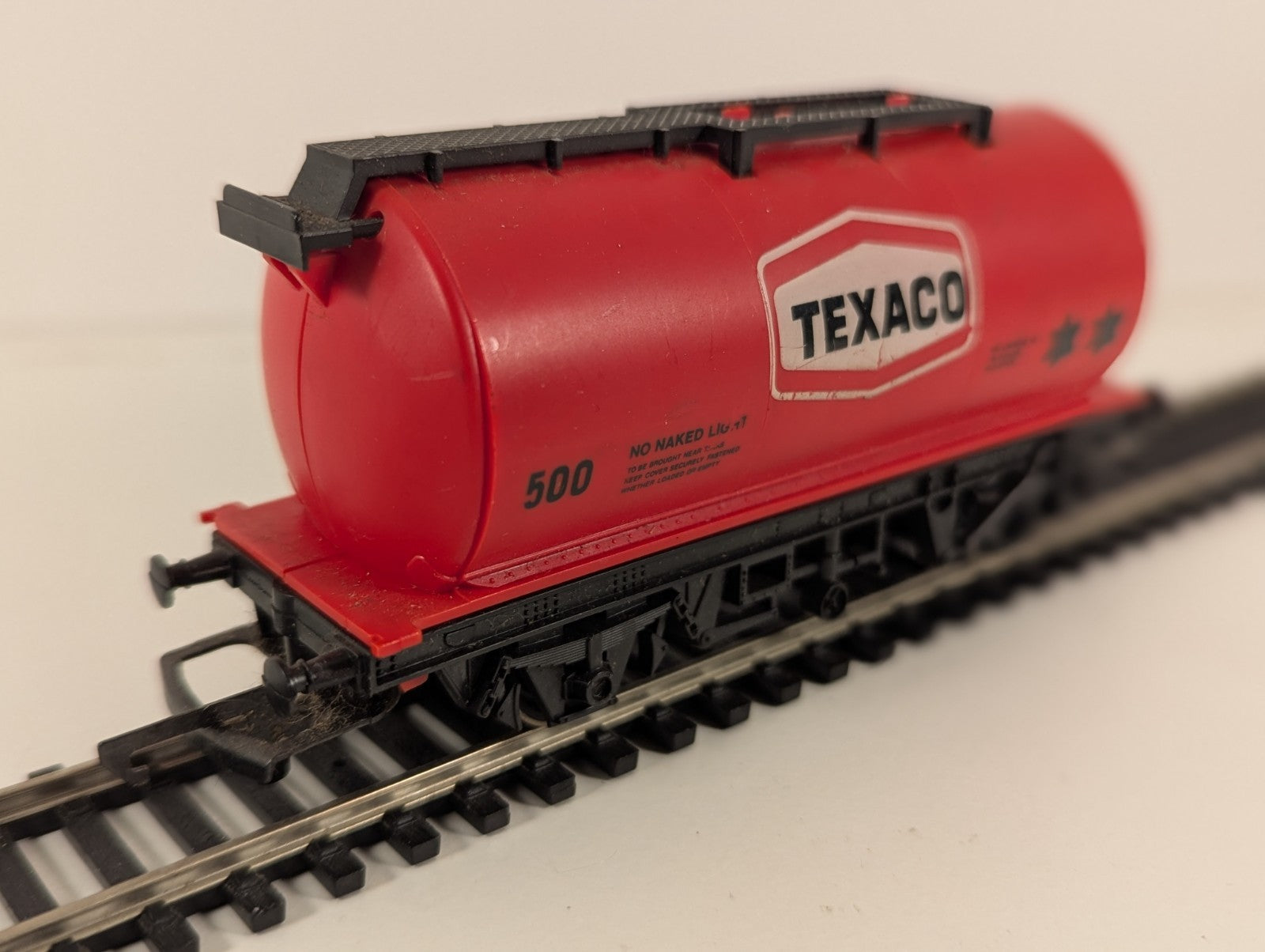 Hornby OO Gauge Texaco Tank Wagon – 500 Ton