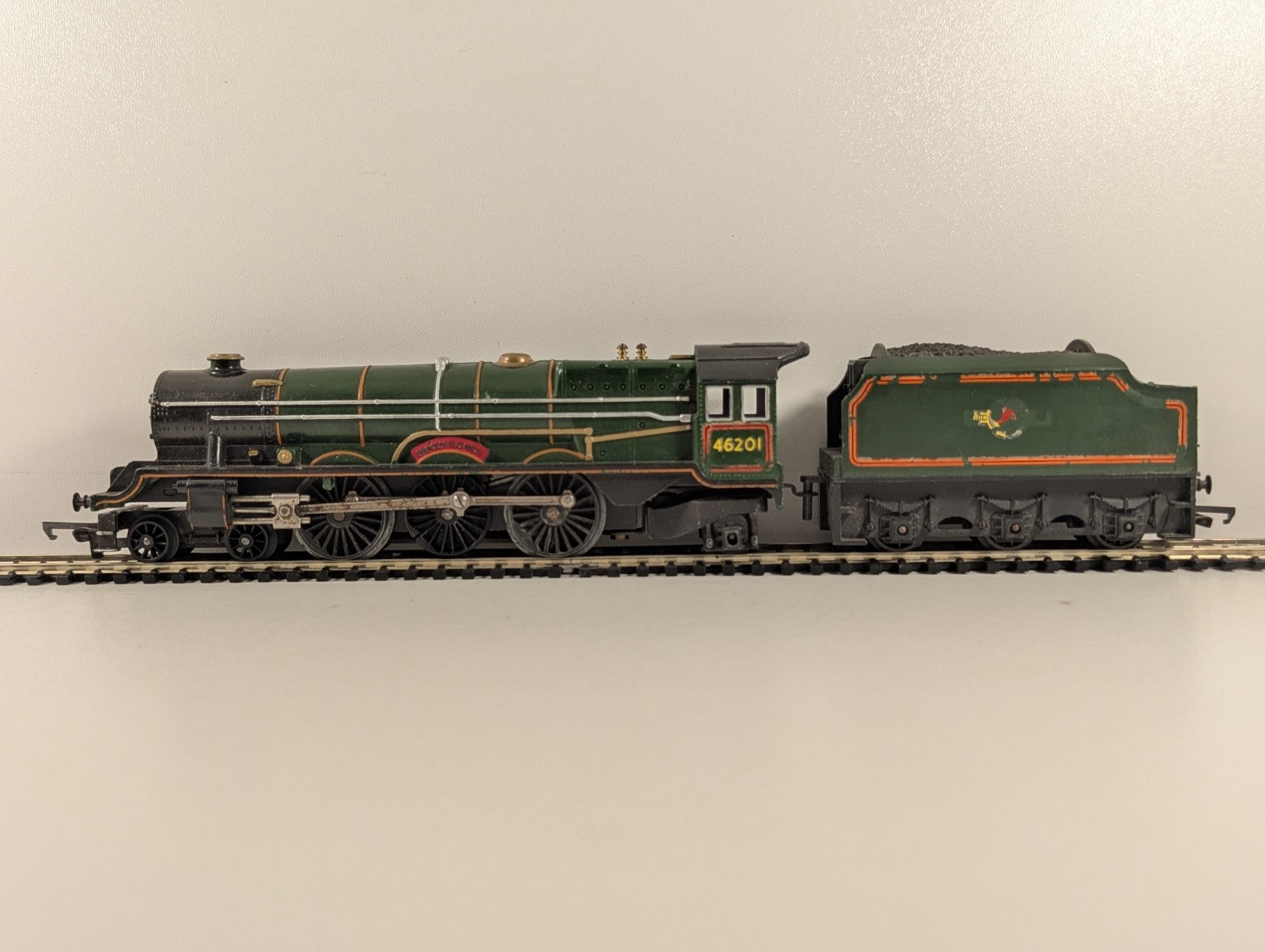 Tri-ang OO Gauge BR Class 8P 4-6-2 "Princess Elizabeth" Steam - Repainted