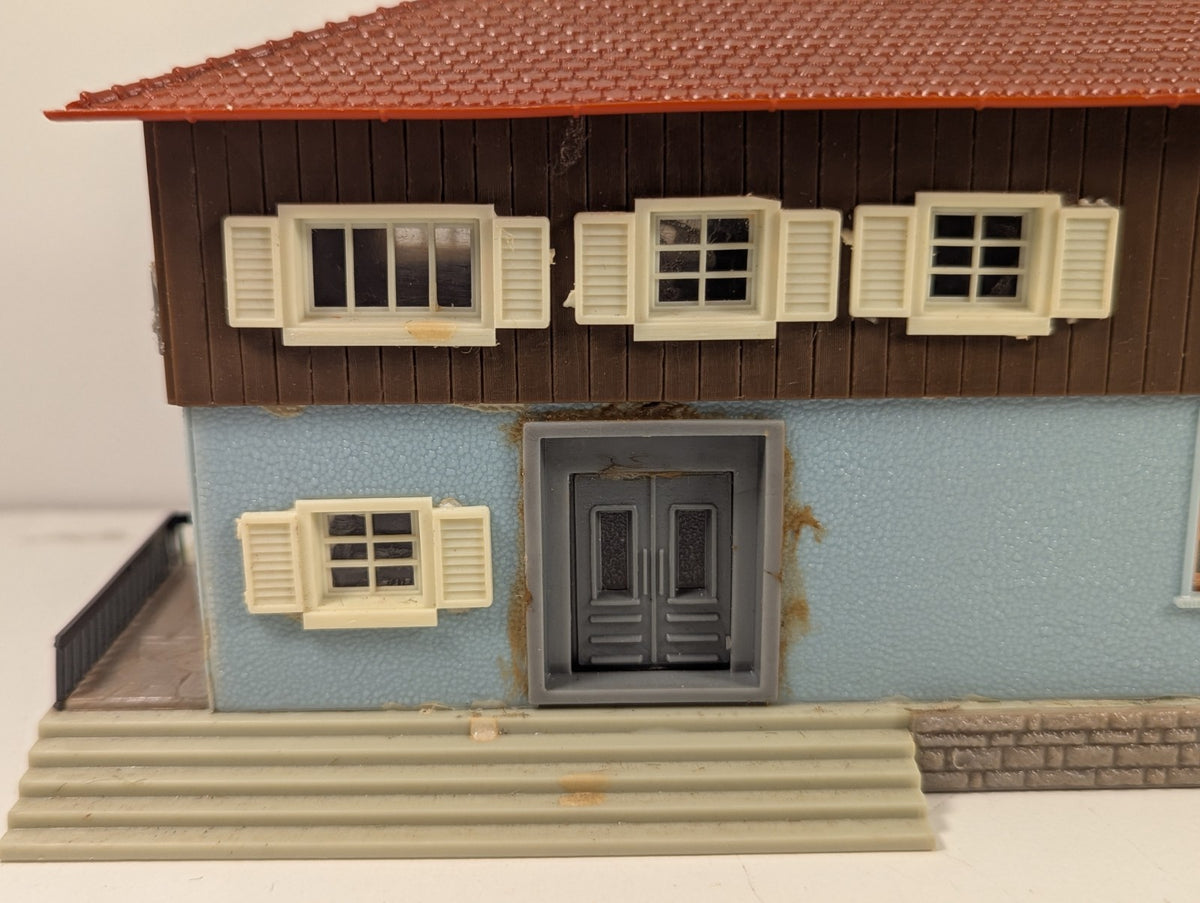 Faller B-96 H0 Holzhausen Station Kit