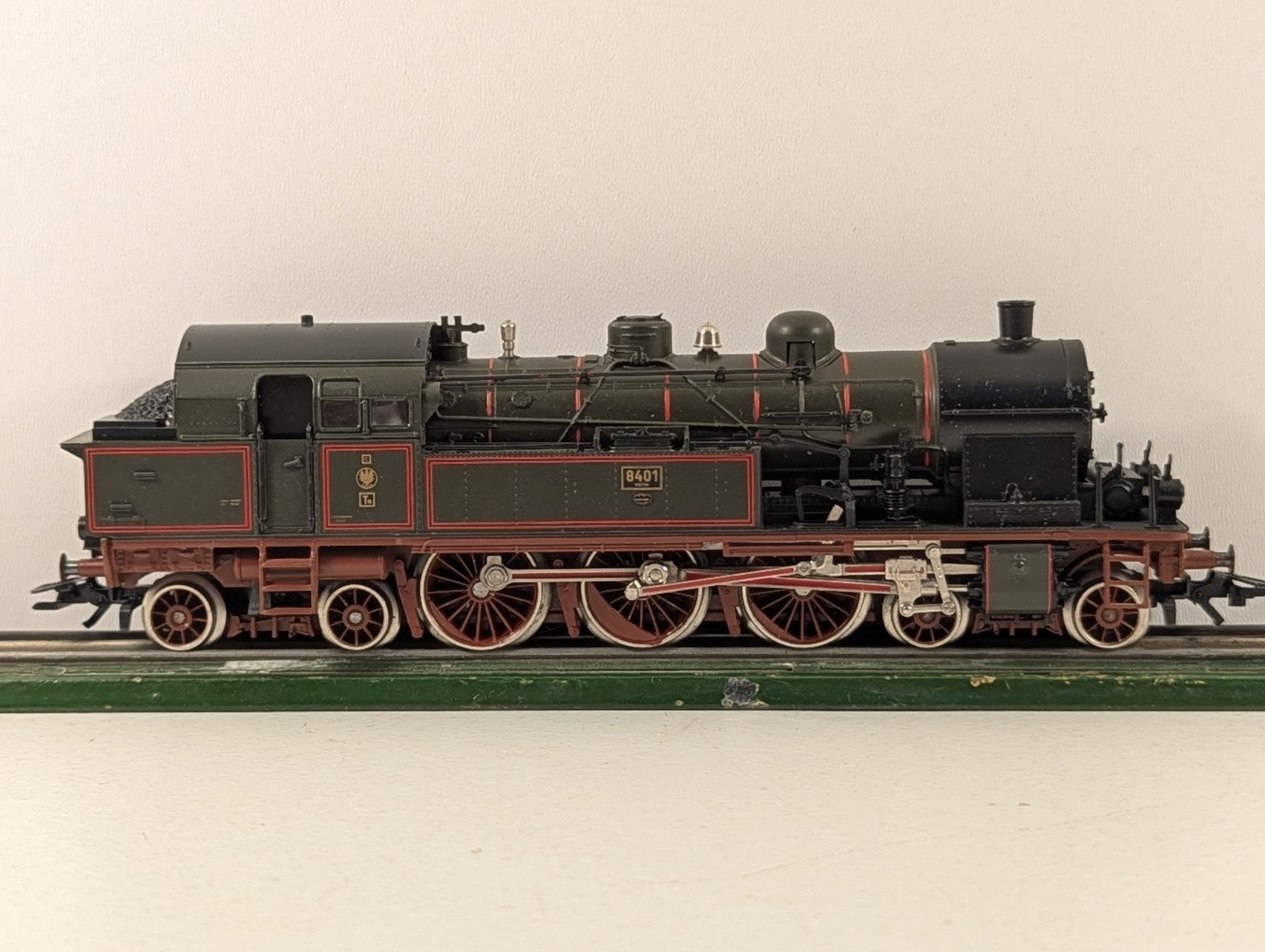 Märklin 3109 HO Gauge T18 Steam Locomotive 3 Rail