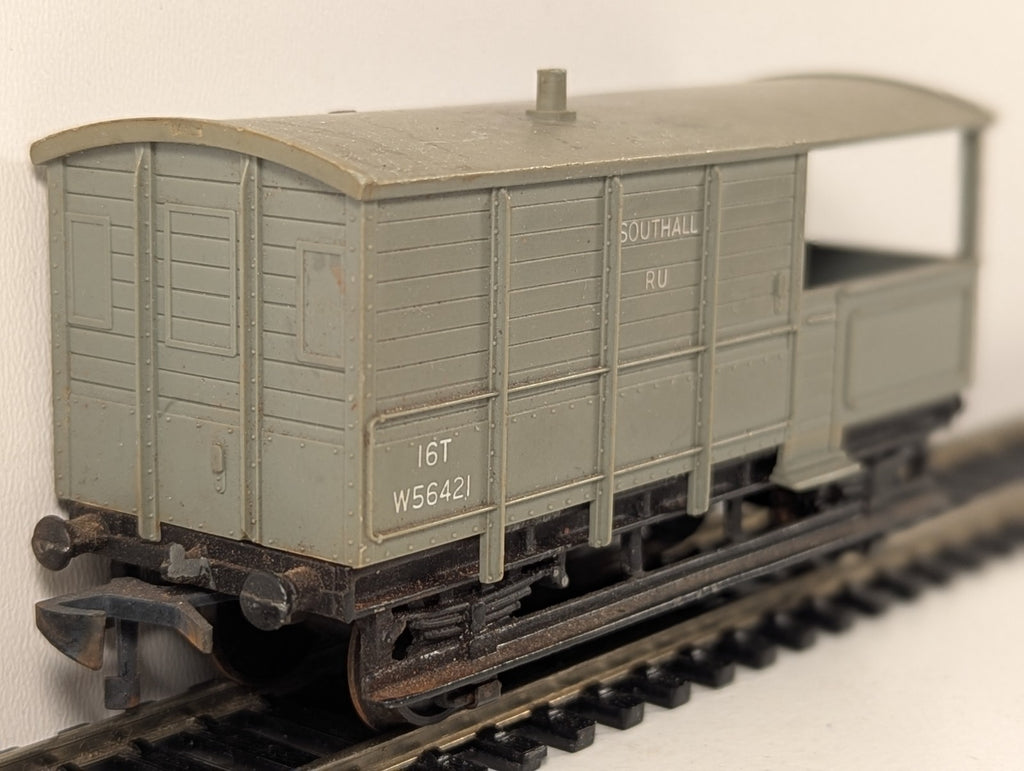 Hornby Dublo 4312 WR Southall 16 Ton Brake Van OO Gauge