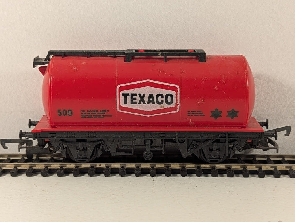 Hornby OO Gauge R184 Texaco Tank Wagon