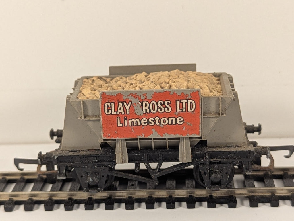Wrenn OO Gauge W5005 Clay Cross Ltd Limestone Hopper Wagon