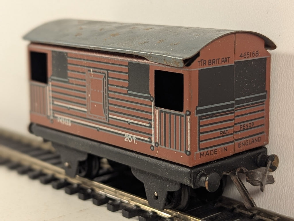 Trix Twin Railway OO Gauge LMS 20 Ton Goods Brake Van 743126