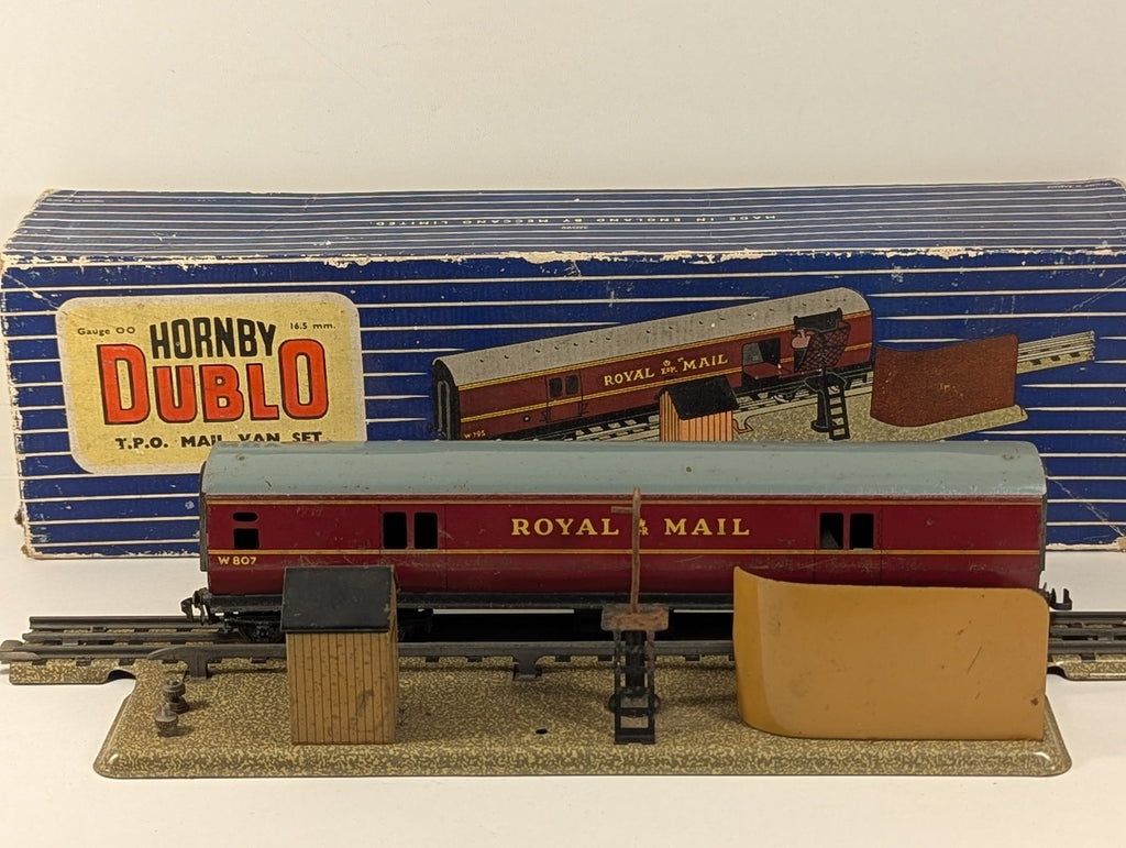Hornby Dublo OO Gauge T.P.O. Mail Van Set W 807 BR Maroon 32099