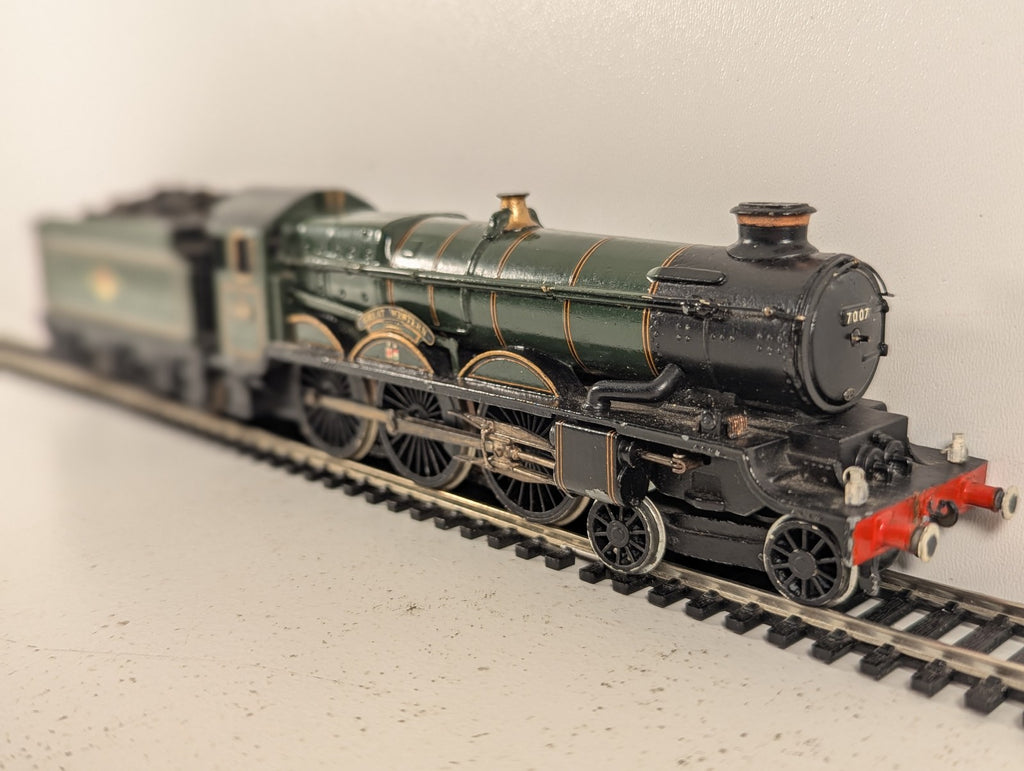 Tri-ang Wrenn OO Gauge Castle Class 4-6-0 'Great Western' Steam Locomotive 7007