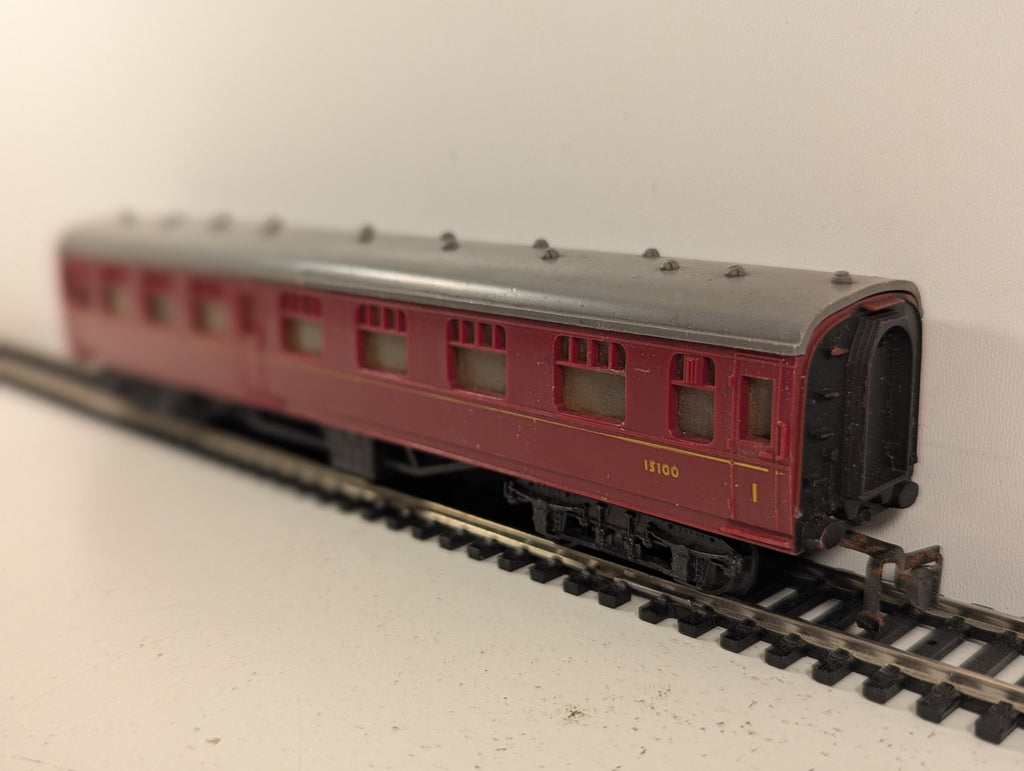 Jouef HO Gauge BR First Class Corridor Coach Passenger Coach 15100 BR Maroon