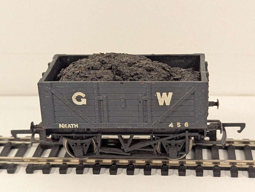 Hornby OO Gauge 5-Plank Open Wagon Goods Wagon 456 GWR Grey