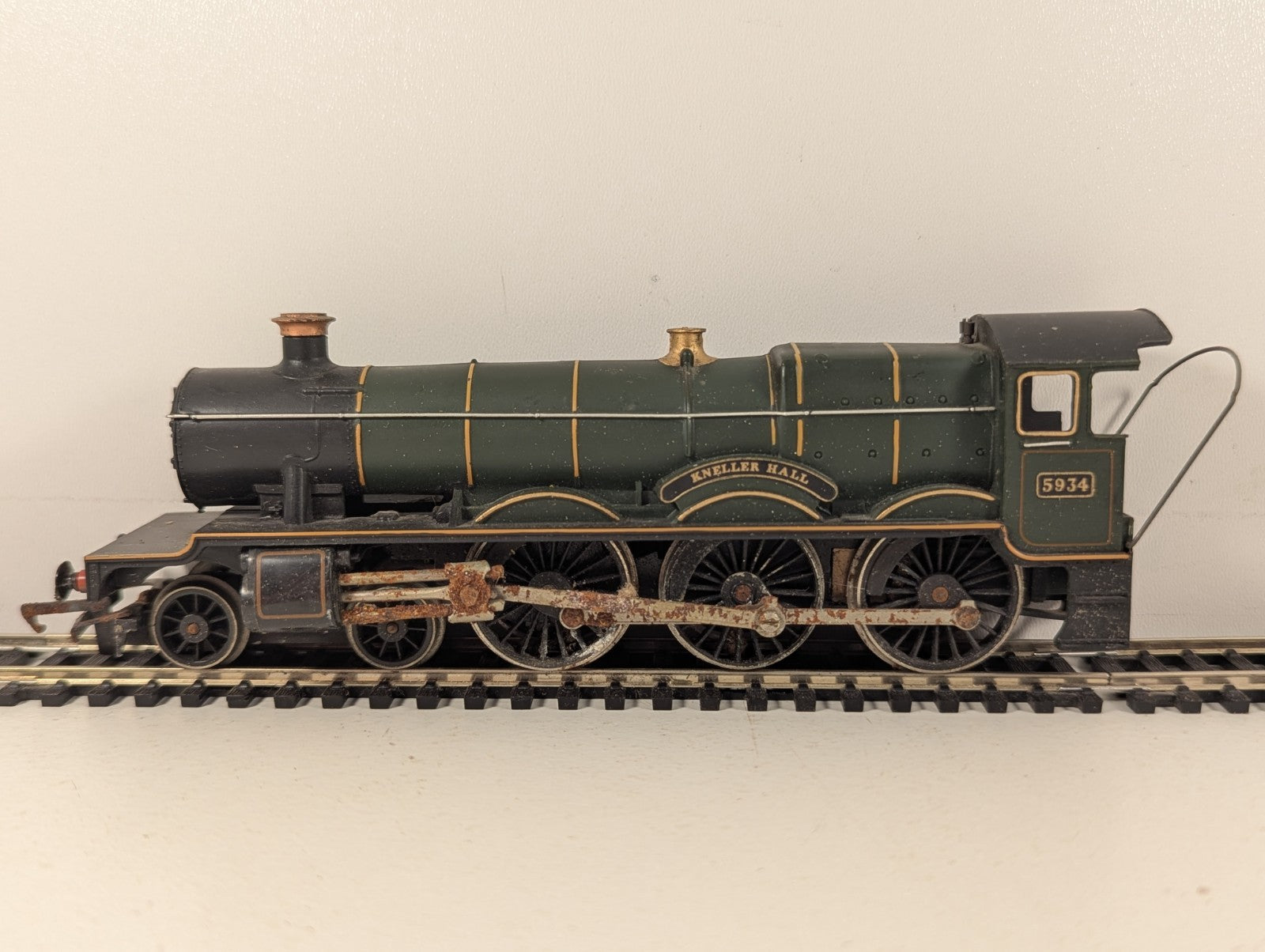 Hornby OO Gauge GWR Class 4900 'Kneller Hall' Steam Locomotive 5934