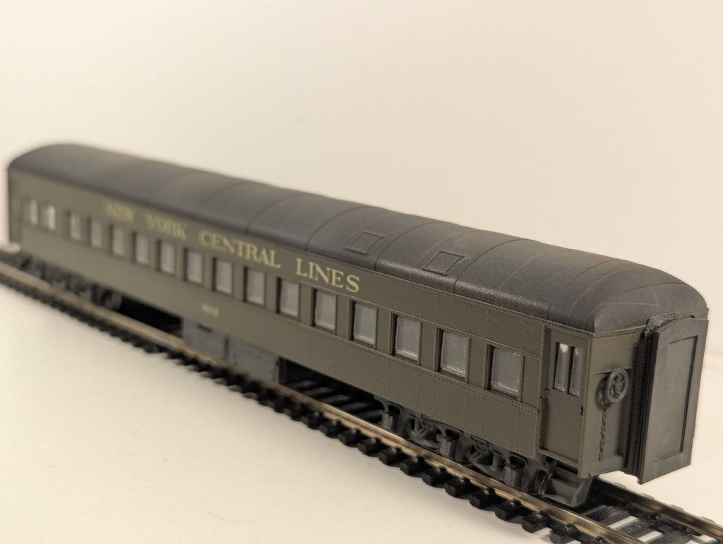 Athearn 1882 New York Central Standard Baggage Car  - Boxed - Missing Couplings