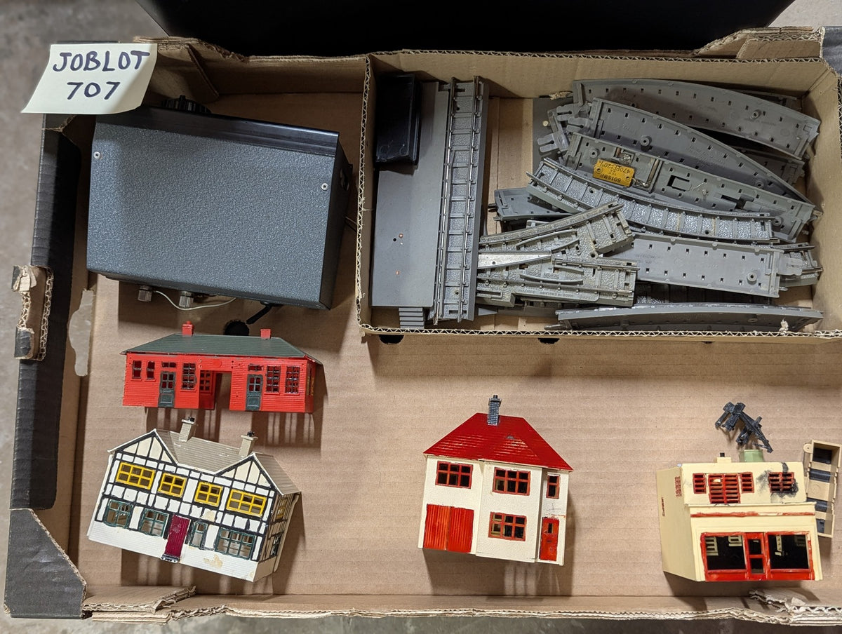 Tri-ang OO Gauge Series 3 Track, Buildings and Controller Joblot