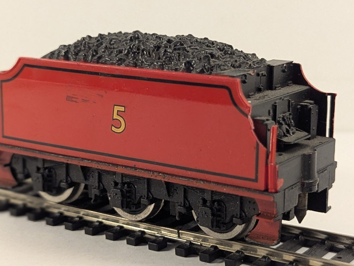 Hornby OO Gauge James the Red Engine Tender 5
