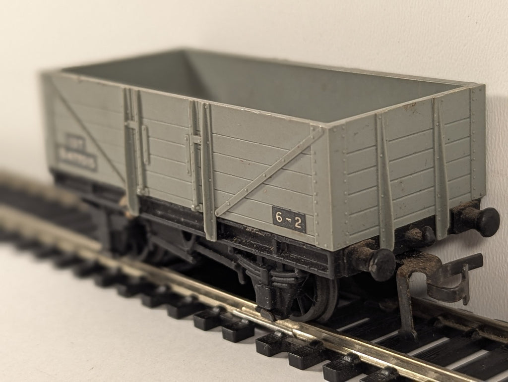 Hornby Dublo OO Gauge BR 13 Ton Open Wagon B477015 BR Grey 4625