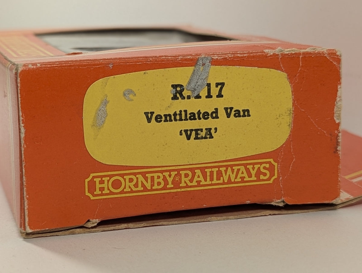 Hornby OO Gauge Open Wagon 'East Valley Scrap Co' Goods Wagon