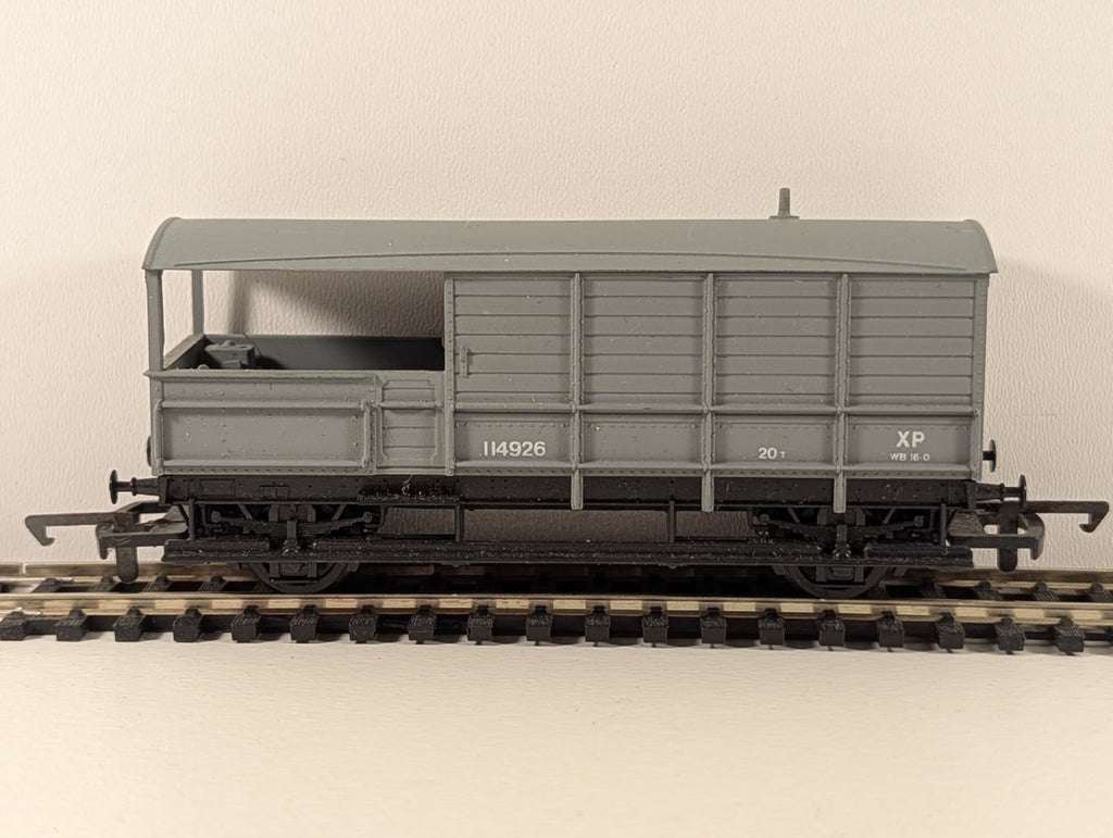 Airfix 54360 OO Gauge BR 20t Brake/Guards
