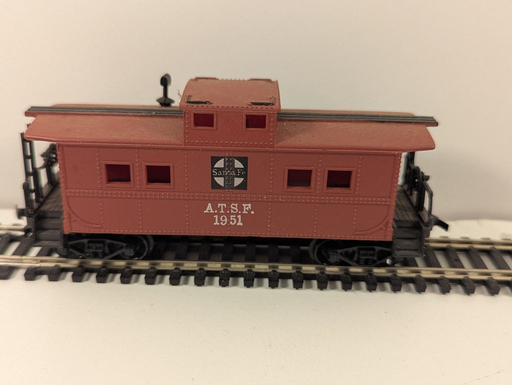 Life-Like HO Santa Fe Caboose ATSF 1951