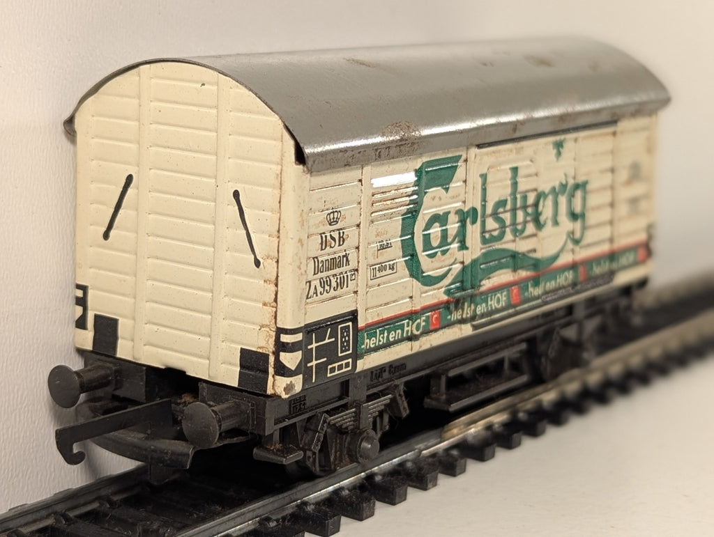 Fleischmann HO Gauge Carlsberg Beer Goods Wagon
