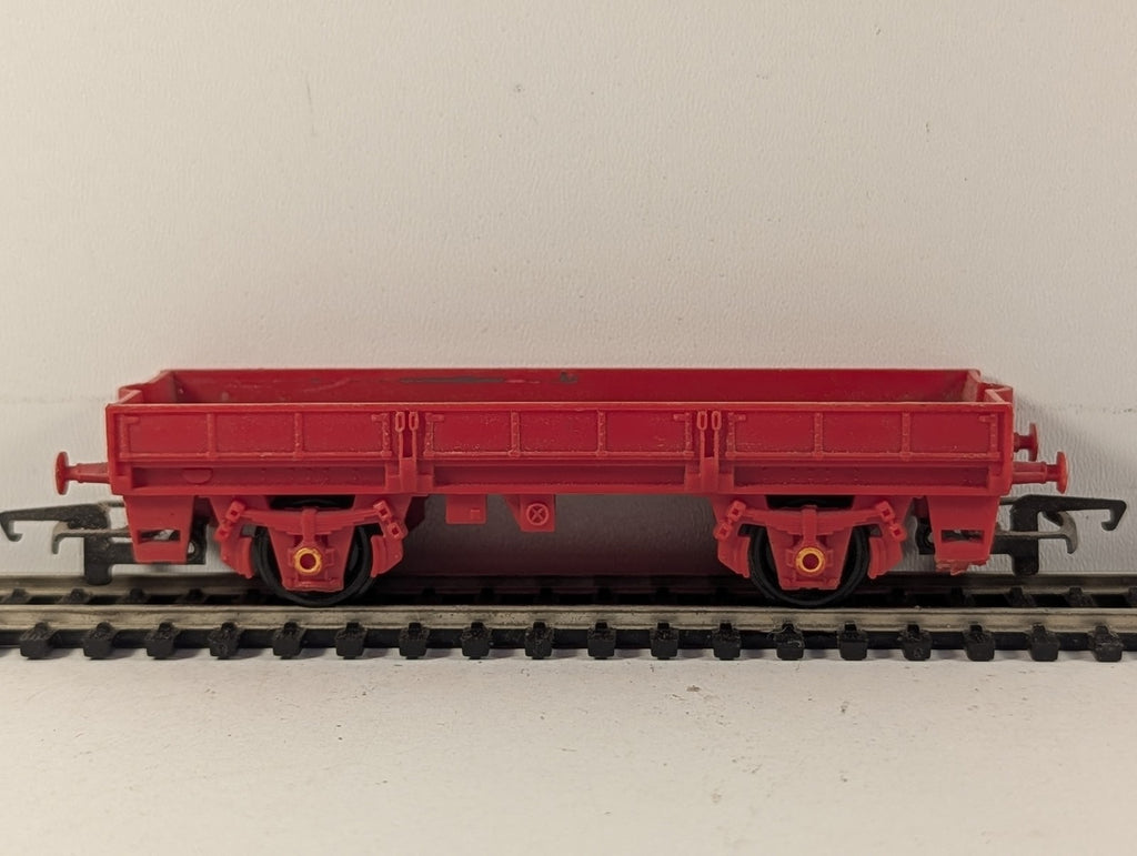 Tri-ang OO Gauge Medium Sided Wagon Goods Wagon Red R.113