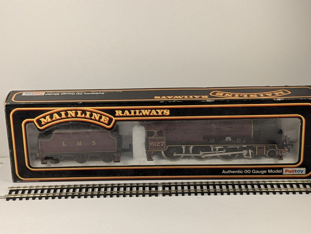 Mainline OO Gauge Parallel Boiler Royal Scot Class 'Old Contemptibles'