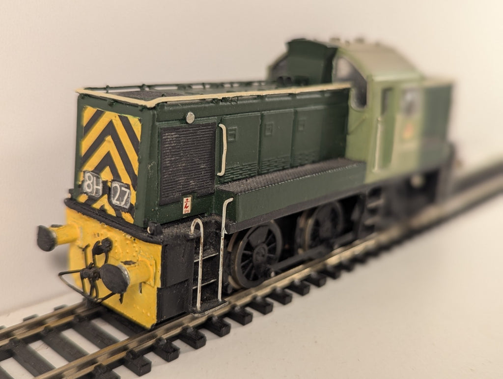 Kitbuilt Class 14 Diesel Locomotive D9540 in BR Green (KB109 – Unknown Brand)